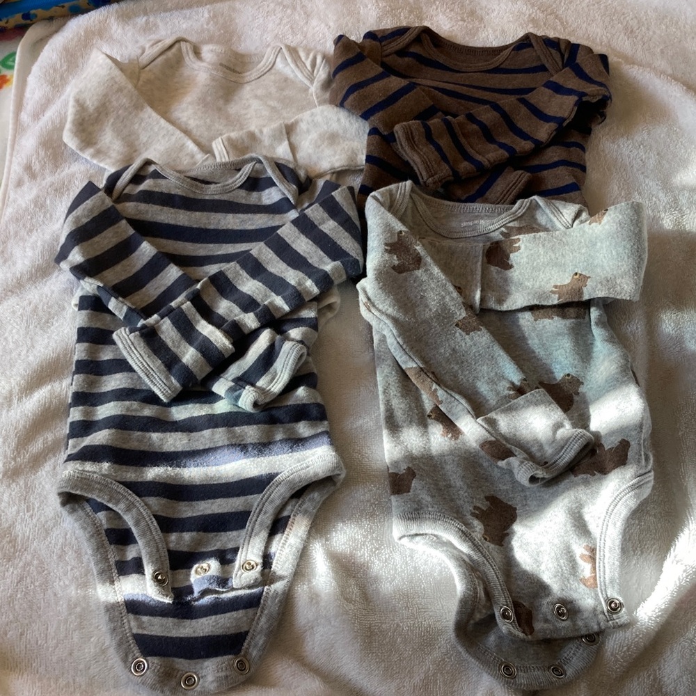 3 fo $16 Set of 4 Carters long sleeve onesies